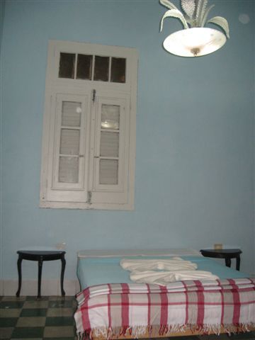 'Habitacion2' is what you can see in this casa particular picture. Casas particulares are an alternative to hotels in Cuba. Check our website cuba-particular.com often for new casas.