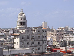 'Vista del Capitolio' is what you can see in this casa particular picture. Casas particulares are an alternative to hotels in Cuba. Check our website cuba-particular.com often for new casas.