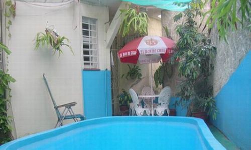 'swimmingpool' is what you can see in this casa particular picture. Casas particulares are an alternative to hotels in Cuba. Check our website cuba-particular.com often for new casas.