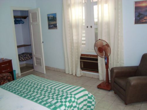 'Living' is what you can see in this casa particular picture. Casas particulares are an alternative to hotels in Cuba. Check our website cuba-particular.com often for new casas.