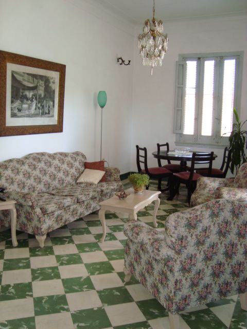 'LIVING ROOM1' is what you can see in this casa particular picture. Casas particulares are an alternative to hotels in Cuba. Check our website cuba-particular.com often for new casas.