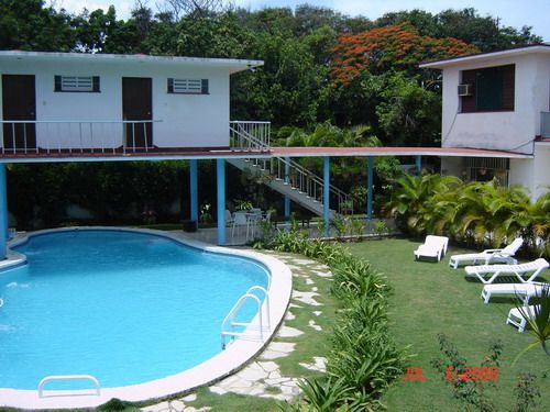 'Swimming Pool' is what you can see in this casa particular picture. Casas particulares are an alternative to hotels in Cuba. Check our website cuba-particular.com often for new casas.