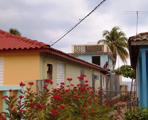 'front' is what you can see in this casa particular picture. Casas particulares are an alternative to hotels in Cuba. Check our website cuba-particular.com often for new casas.
