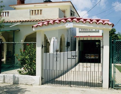 'Entrance' is what you can see in this casa particular picture. Casas particulares are an alternative to hotels in Cuba. Check our website cuba-particular.com often for new casas.